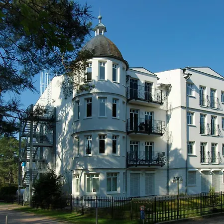 Brise Appartement-suiten Tannenburg App 434 דירה *